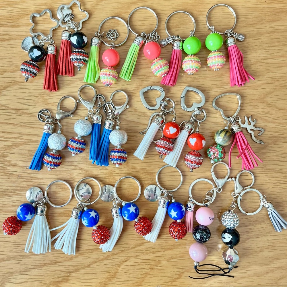 Colorful Beaded Keychain Set with Tassels 18-keychain set